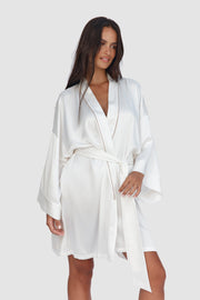 Opulence Robe | Champagne, Pearl, Fuchsia, Midnight