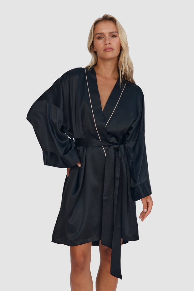 Opulence Robe | Champagne, Pearl, Fuchsia, Midnight